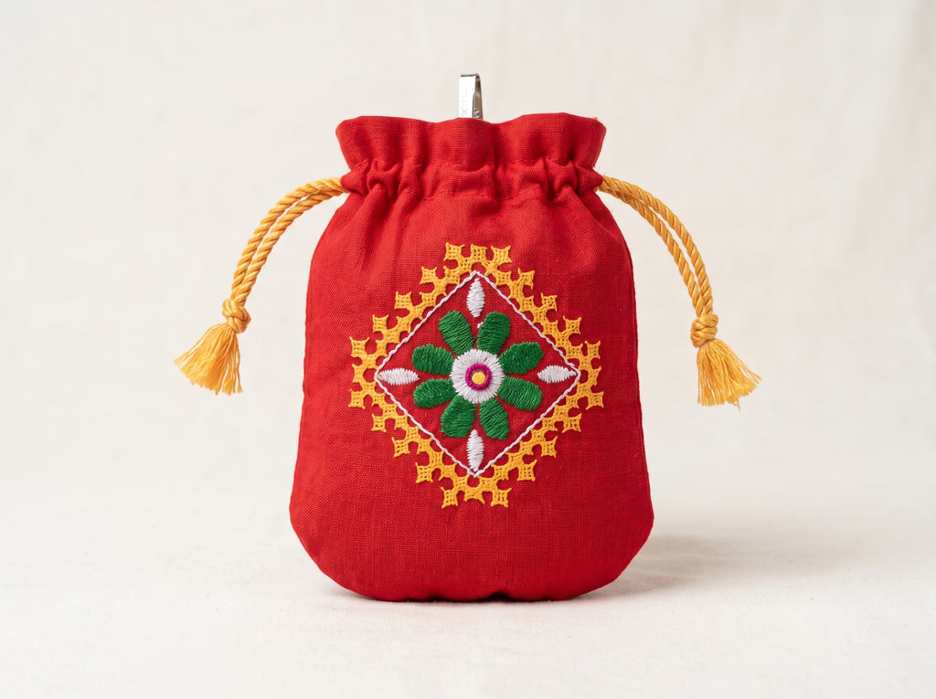 Handcrafted Hook Based Batwa
